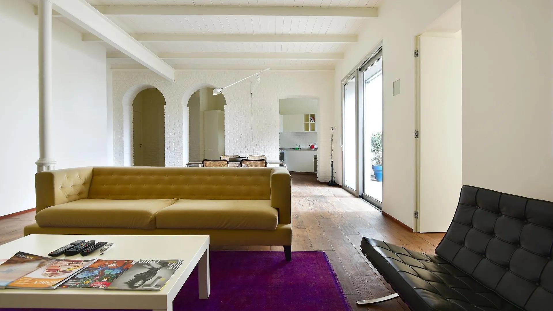 Milan Design Suites 0*,