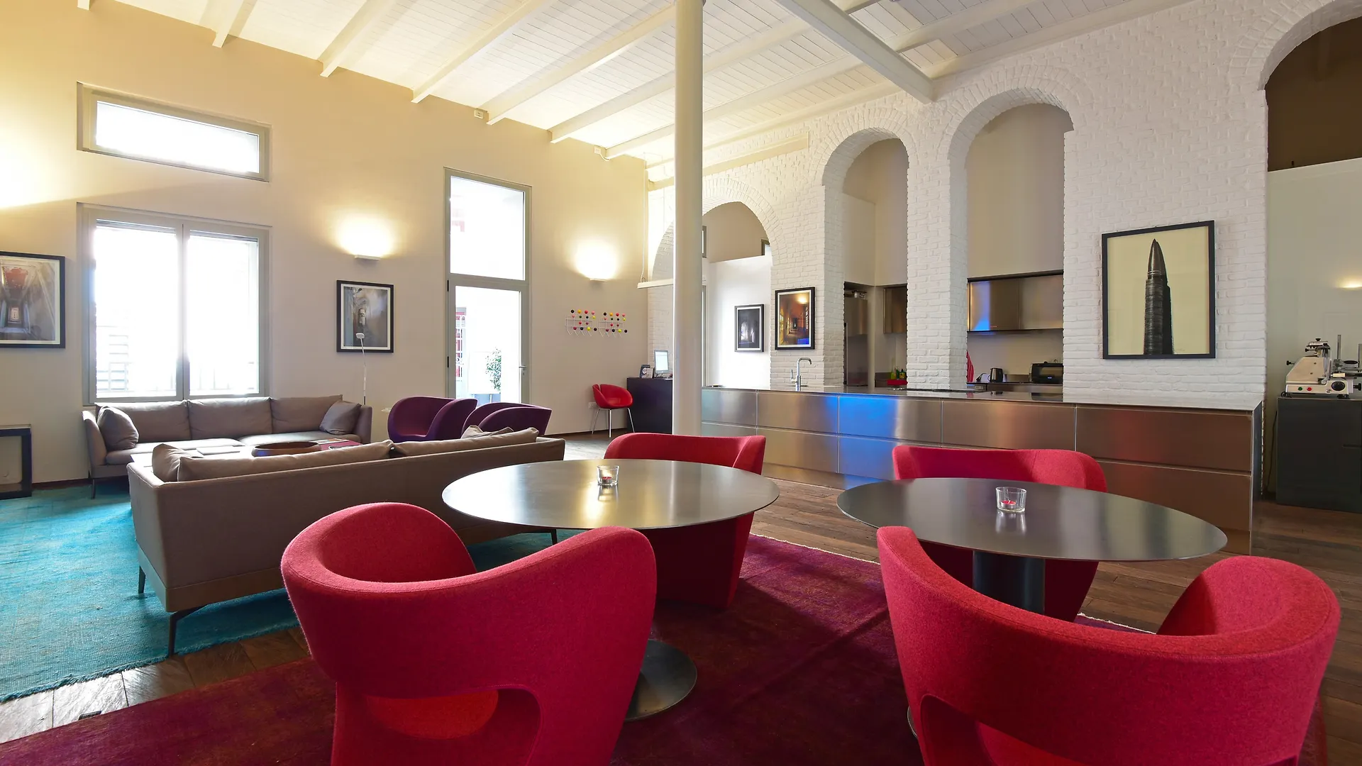 Lägenhet Milan Design Suites Italien