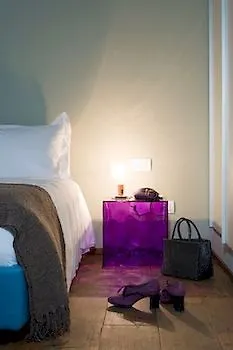 Milan Design Suites 0*,